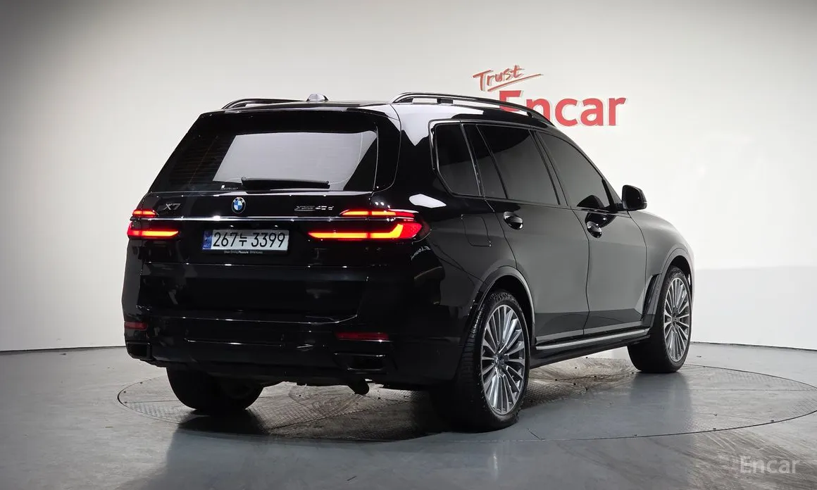 BMW X7 2019 xDrive 40d Design Pure Excellence 7-Seater