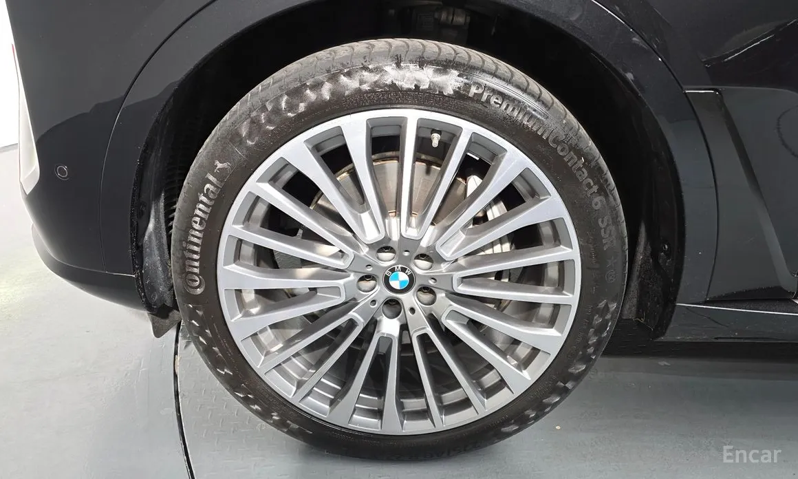 BMW X7 2019 xDrive 40d Design Pure Excellence 7-Seater