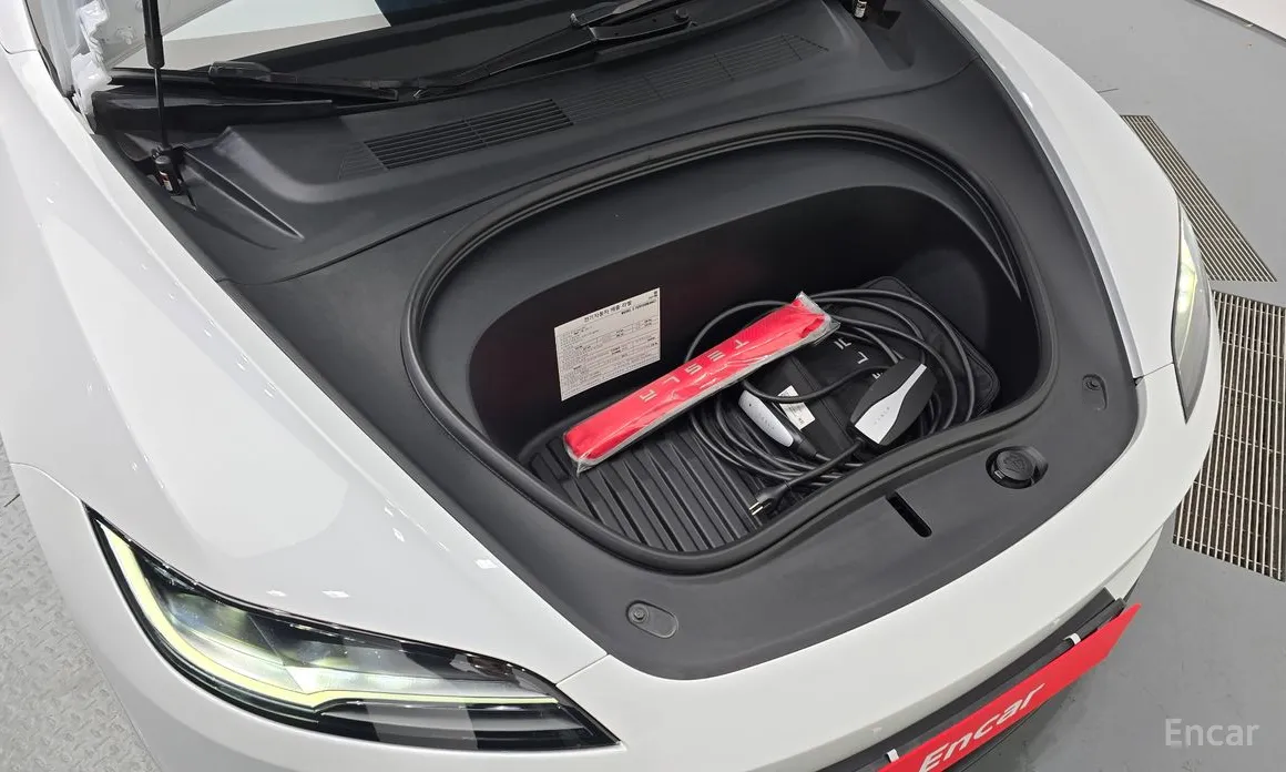 Tesla Model 3 2017 Performance