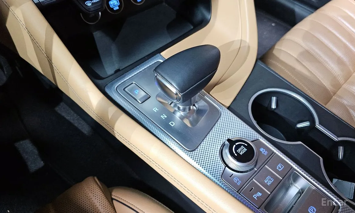 Genesis G70 2022 Gasoline 2.0T 2WD