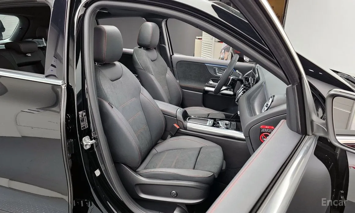 Mercedes-Benz GLA-Class 2020 GLA250 4MATIC