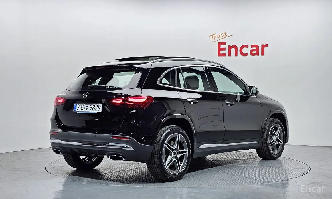 Mercedes-Benz GLA-Class 2020 GLA250 4MATIC