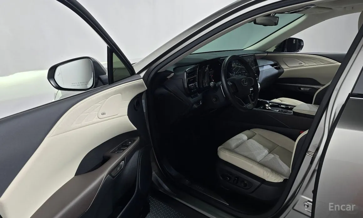 Lexus RX 2023 Luxury