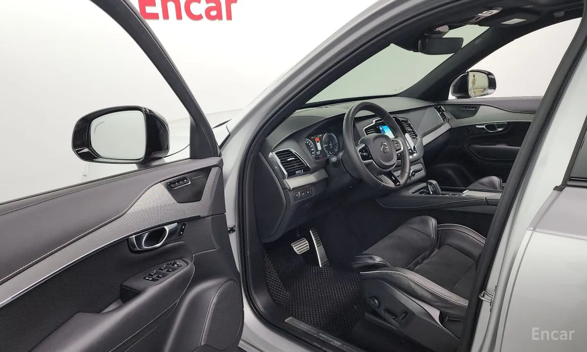 Volvo XC90 2016 T8 R-Design Hybrid