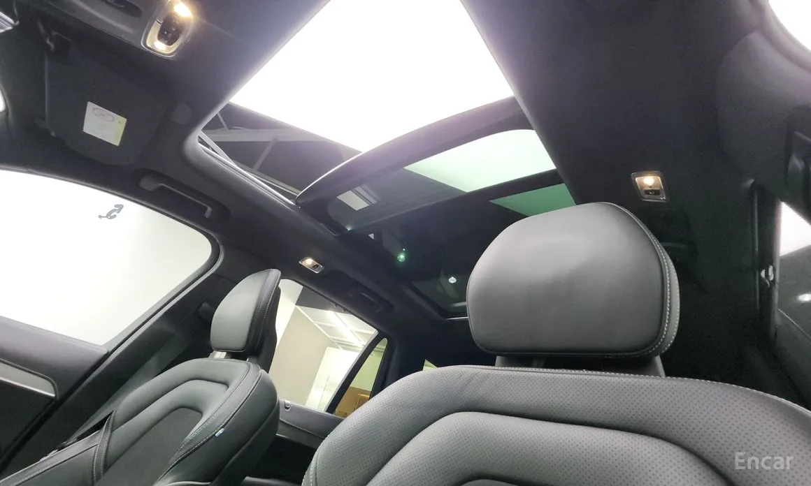 Volvo XC90 2016 T8 R-Design Hybrid