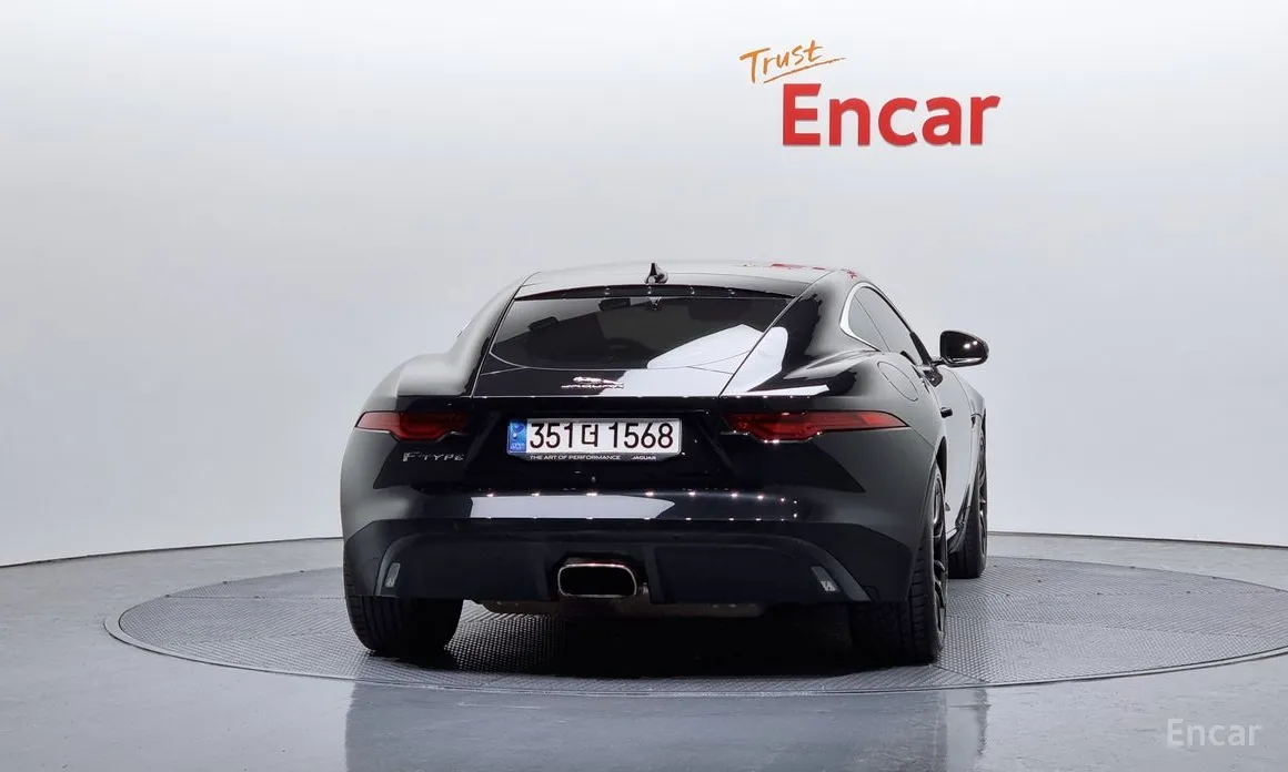 Jaguar F-Type 2013 P300 Coupe