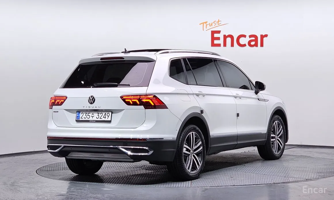 Volkswagen Tiguan 2018 2.0 TSI Prestige