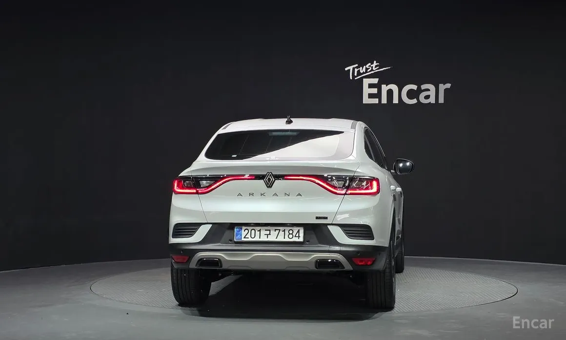 Renault Arkana 2024 1.6 E-TECH Iconic