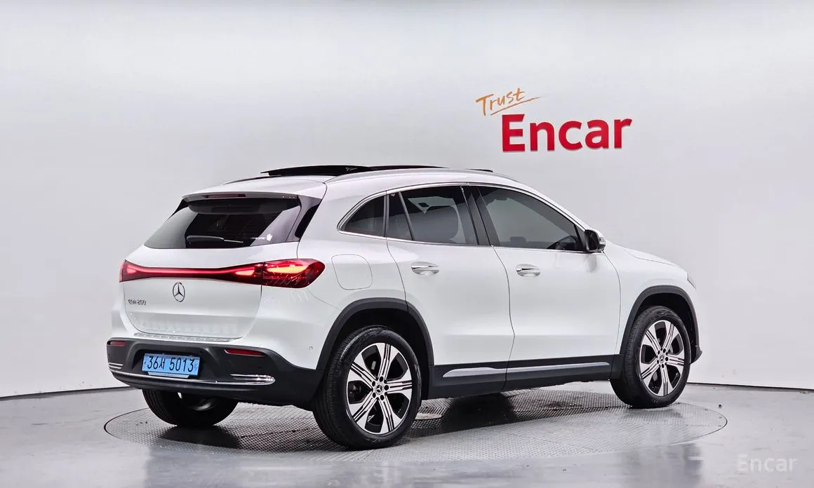 2021 Mercedes-Benz EQA