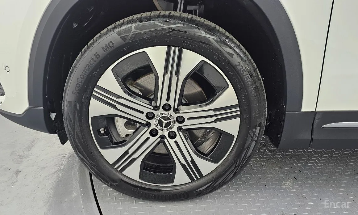 2021 Mercedes-Benz EQA