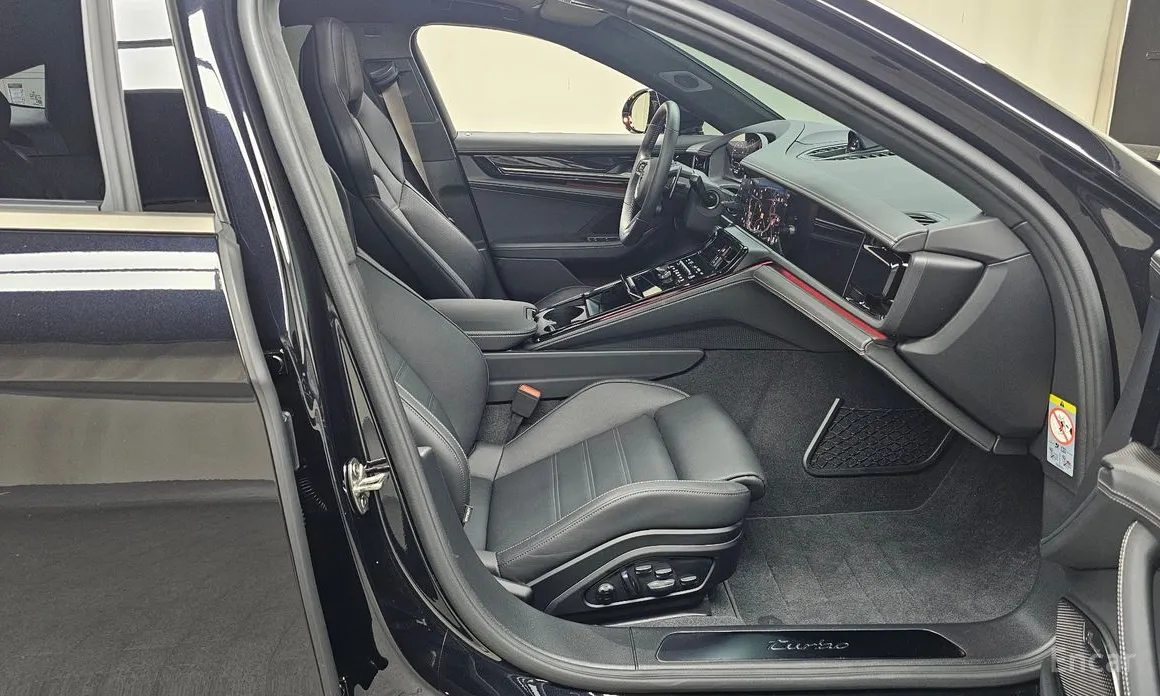Porsche Panamera 2024 4.0 Turbo E-Hybrid