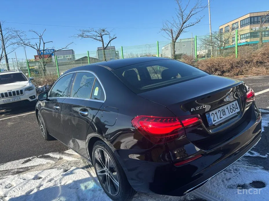 Mercedes-Benz A-Class 2019 A220 Sedan