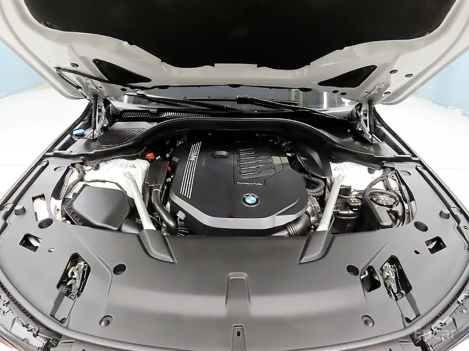 BMW Gran Turismo 2017 630i xDrive Luxury