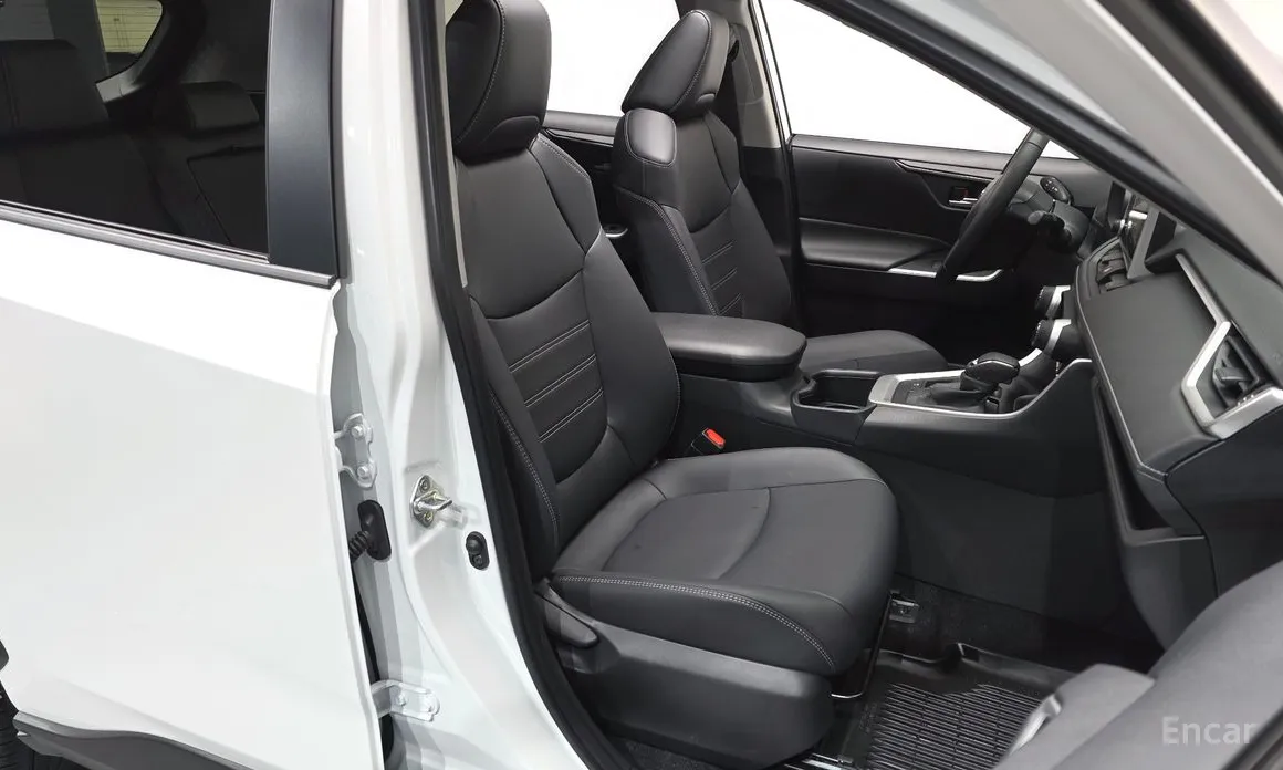 Toyota RAV4 2019 2.5 2WD Hybrid XLE