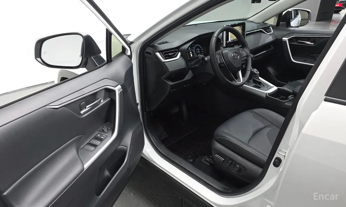 Toyota RAV4 2019 2.5 2WD Hybrid XLE