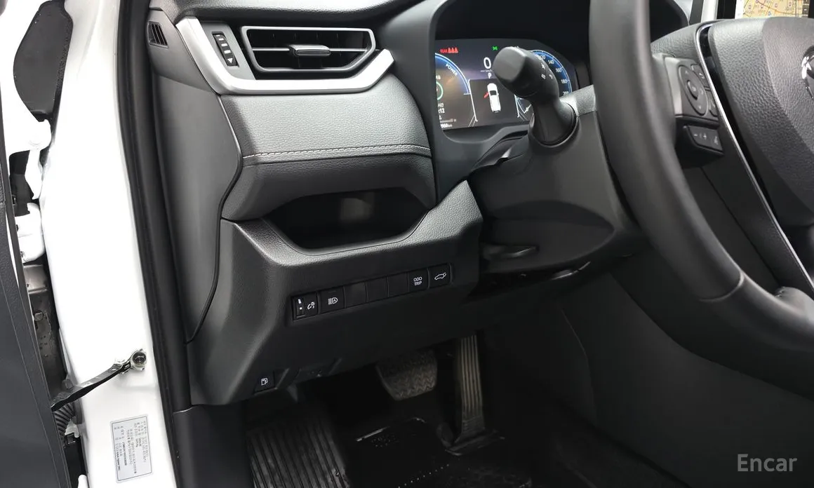 Toyota RAV4 2019 2.5 2WD Hybrid XLE