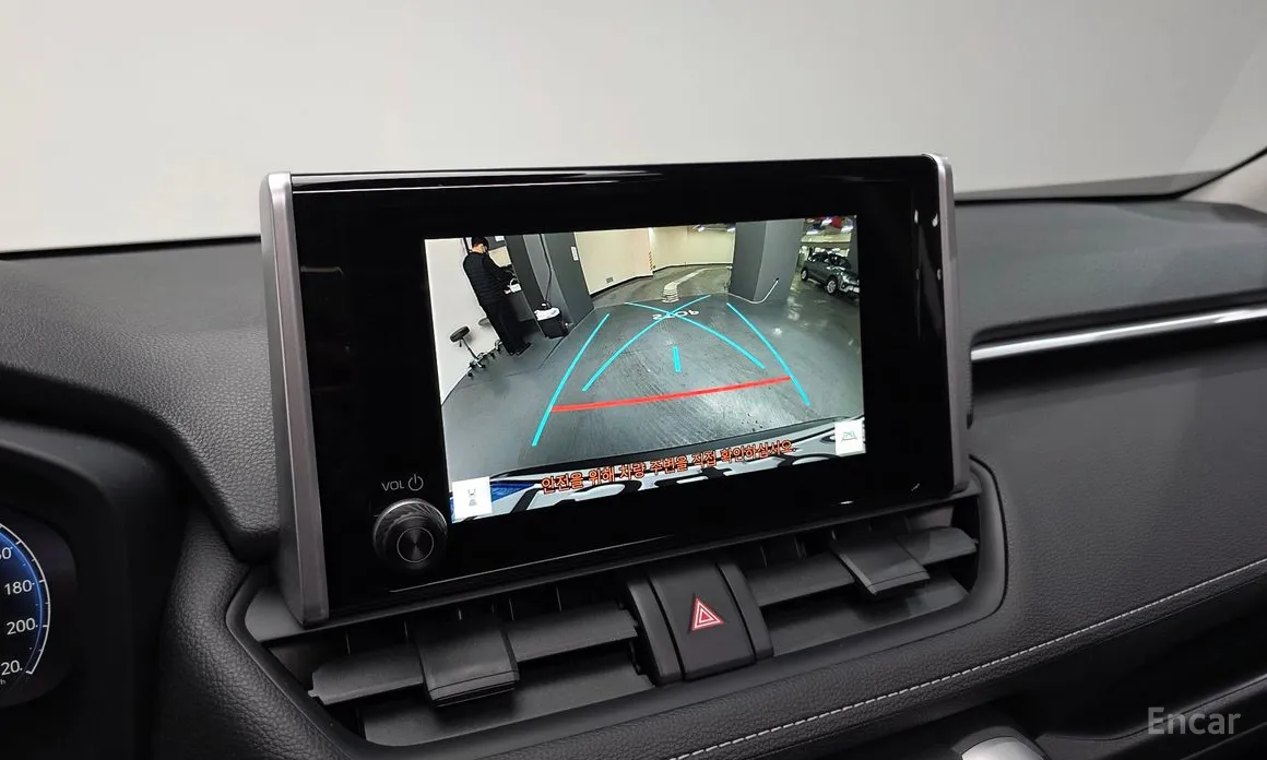 Toyota RAV4 2019 2.5 2WD Hybrid XLE