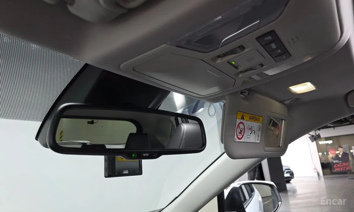 Toyota RAV4 2019 2.5 2WD Hybrid XLE