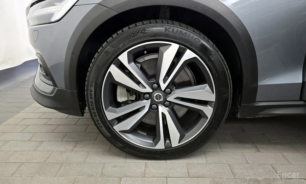 Volvo V60 2019 B5 Pro AWD