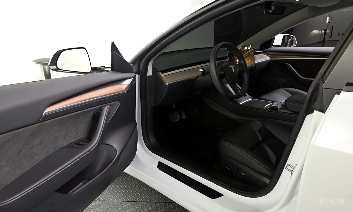 Tesla Model 3 2017 RWD