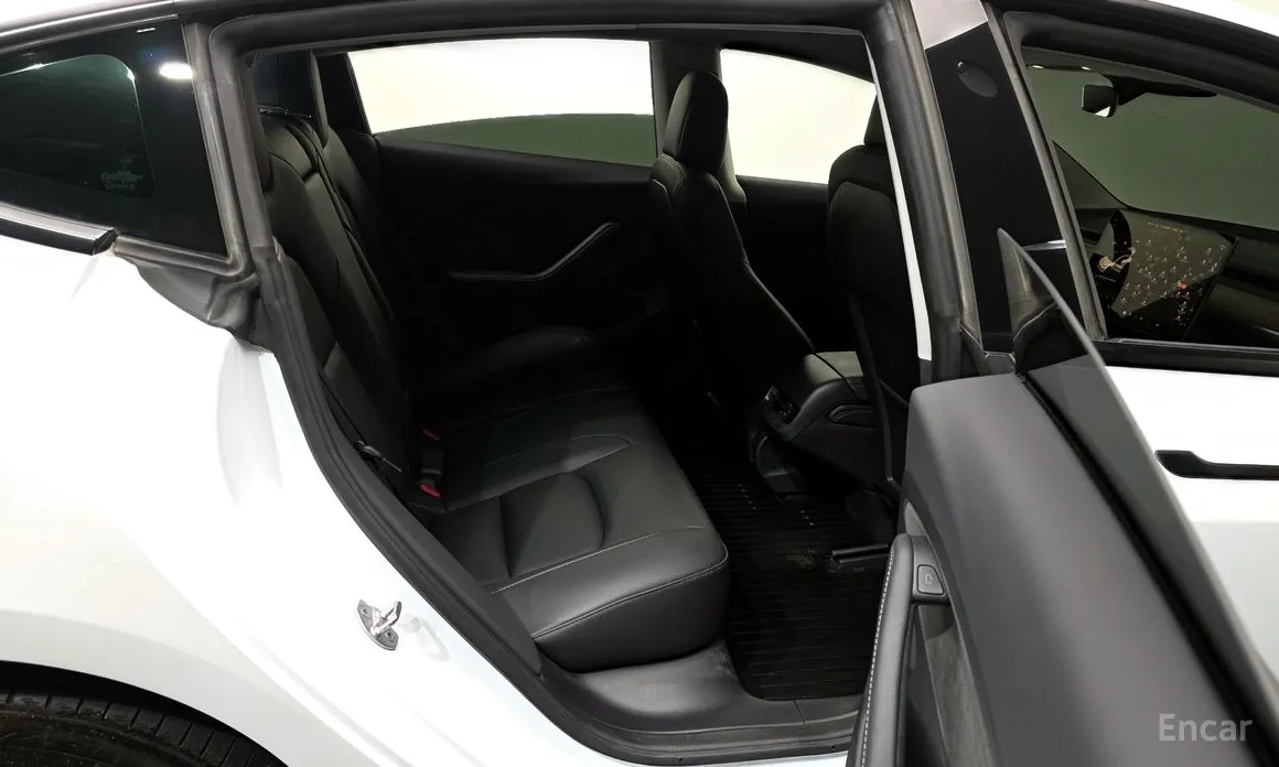 Tesla Model 3 2017 RWD