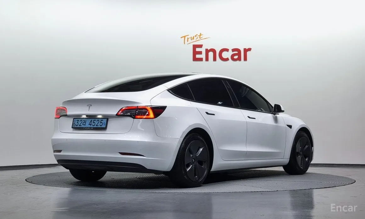 Tesla Model 3 2017 RWD