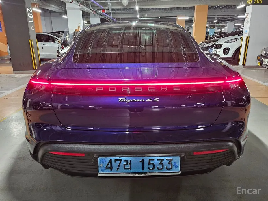 Porsche Taycan 2020 4S