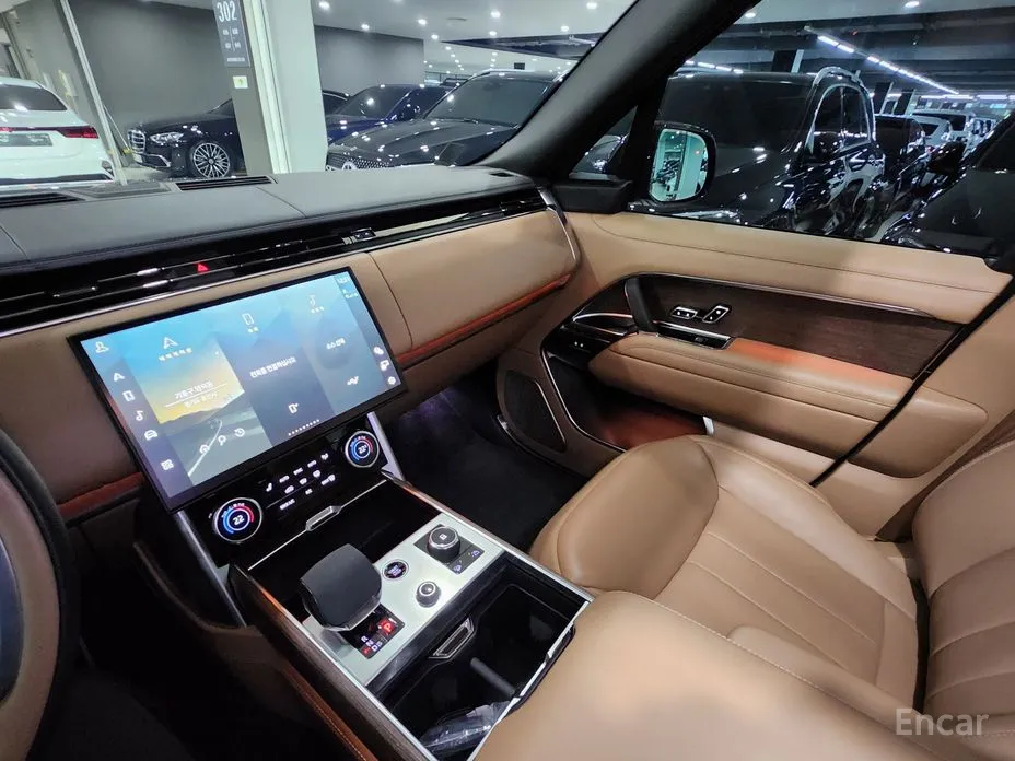 Land Rover Range Rover 2022 P530 Autobiography Long Wheel Base