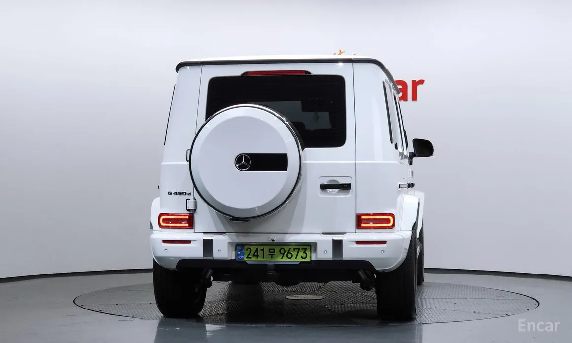 Mercedes-Benz G-Class 2024 G450d