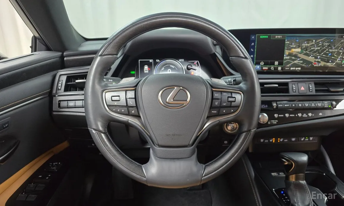 Lexus ES 2018 Luxury Plus