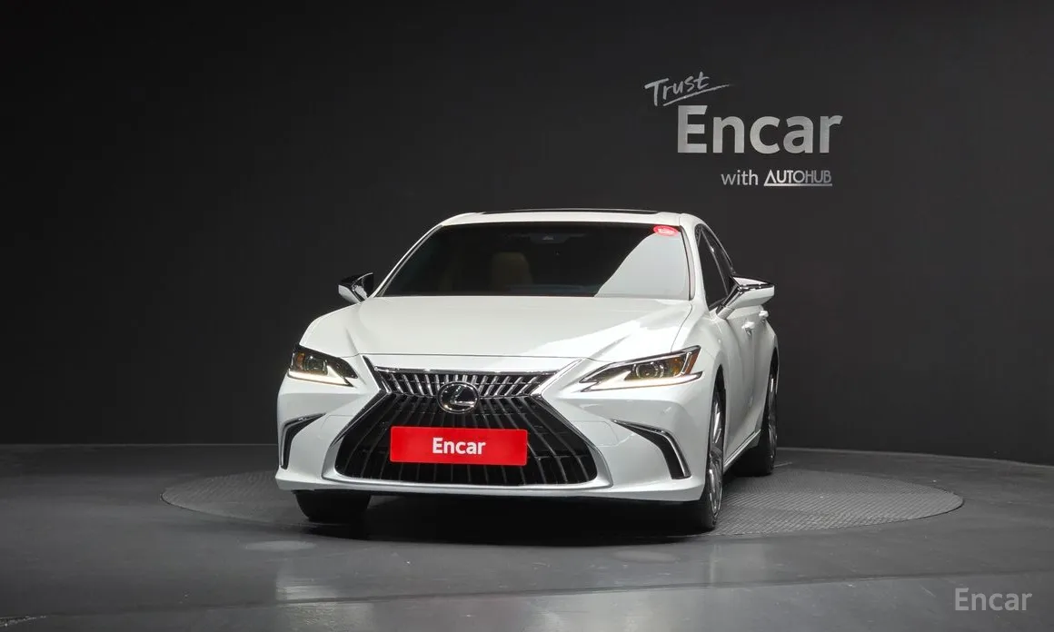 Lexus ES 2018 Luxury Plus