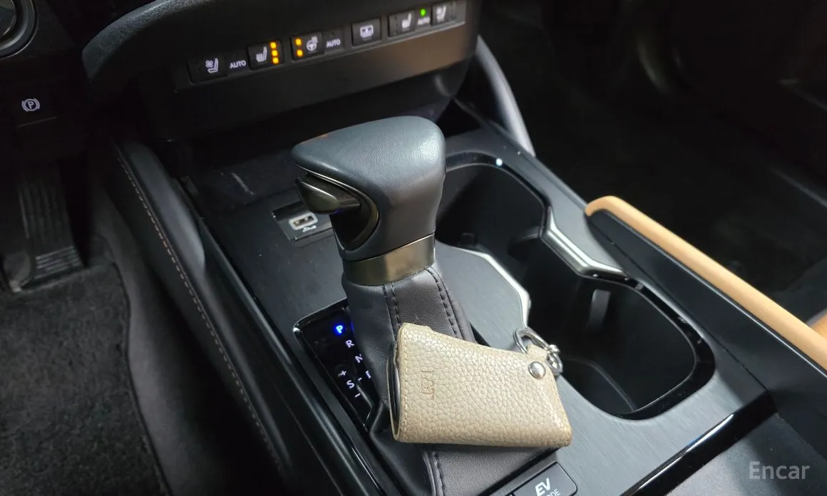 Lexus ES 2018 Luxury Plus