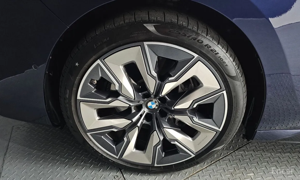 BMW i7 2022 xDrive 60 M Sport Individual