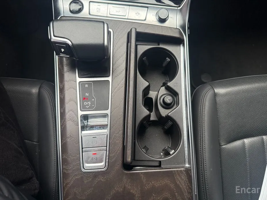 Audi A6 2019 45 TFSI Quattro Premium