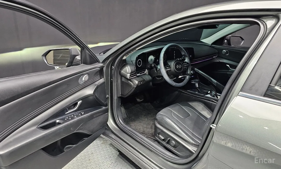 Hyundai Avante 2023 1.6