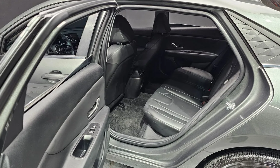 Hyundai Avante 2023 1.6