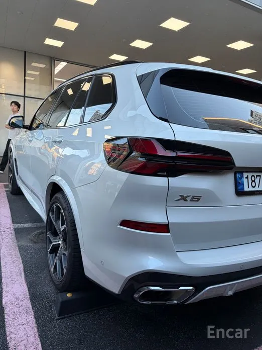 BMW X5 2019 xDrive 40i M Sport
