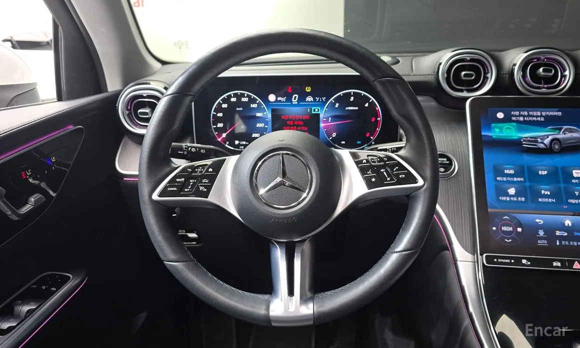 Mercedes-Benz GLC-Class 2023 GLC220 d 4MATIC