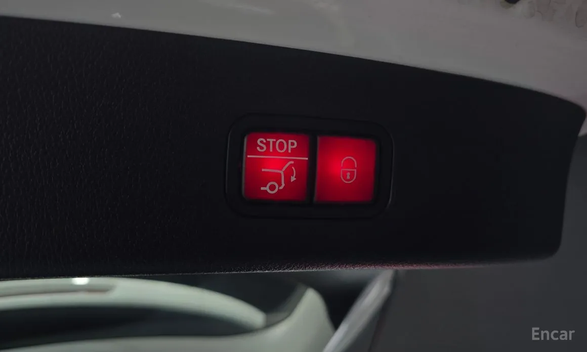 Mercedes-Benz GLC-Class 2023 GLC220 d 4MATIC