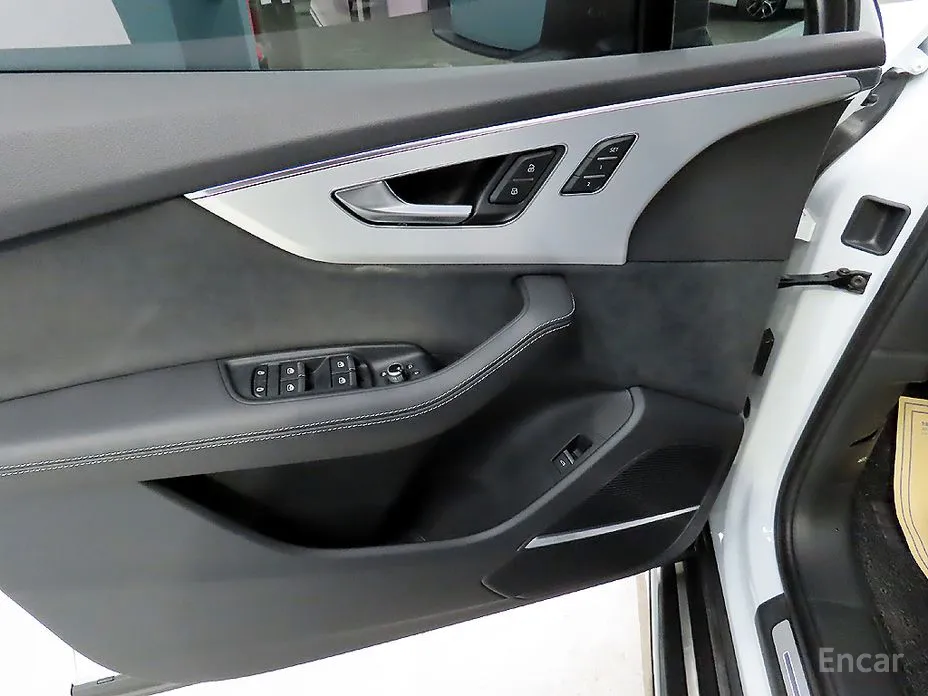 Audi Q7 2016 55 TFSI Quattro Premium