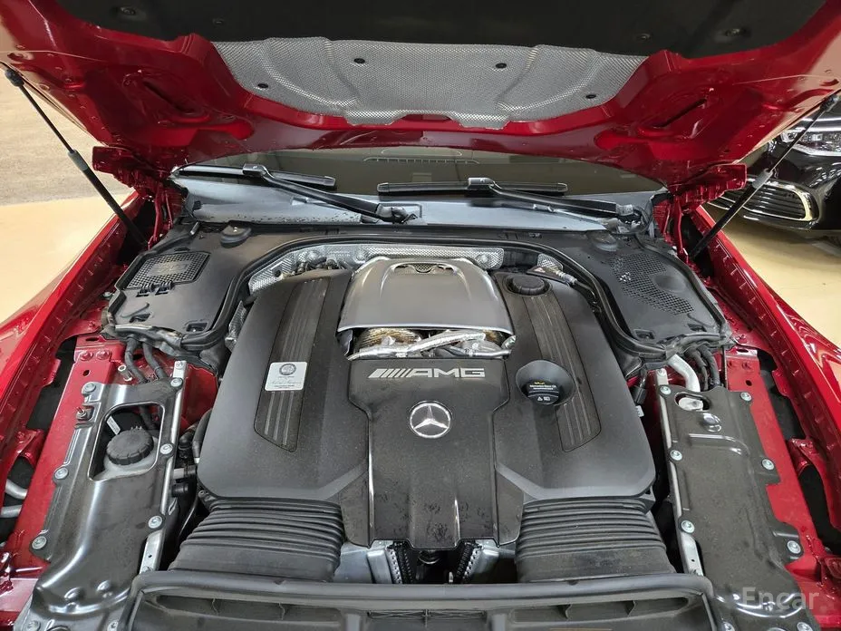 Mercedes-Benz SL-Class 2023 AMG SL63 4MATIC+