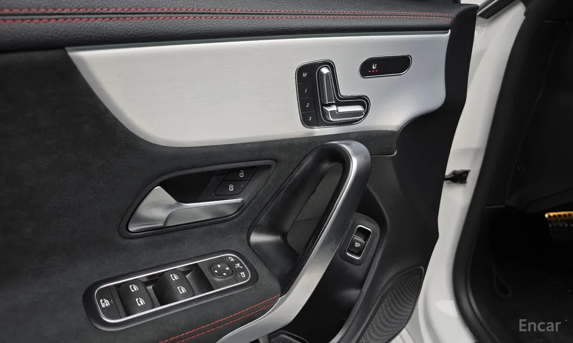 Mercedes-Benz CLA-Class 2020 CLA250 4MATIC