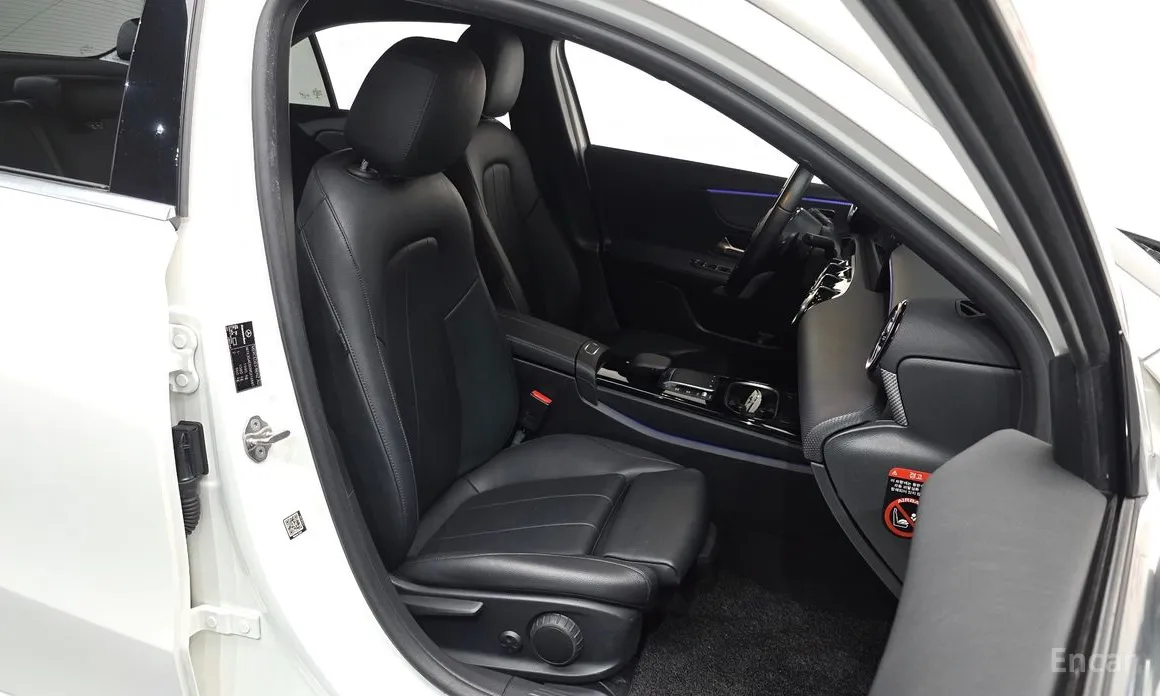 Mercedes-Benz A-Class 2019 A220 Sedan