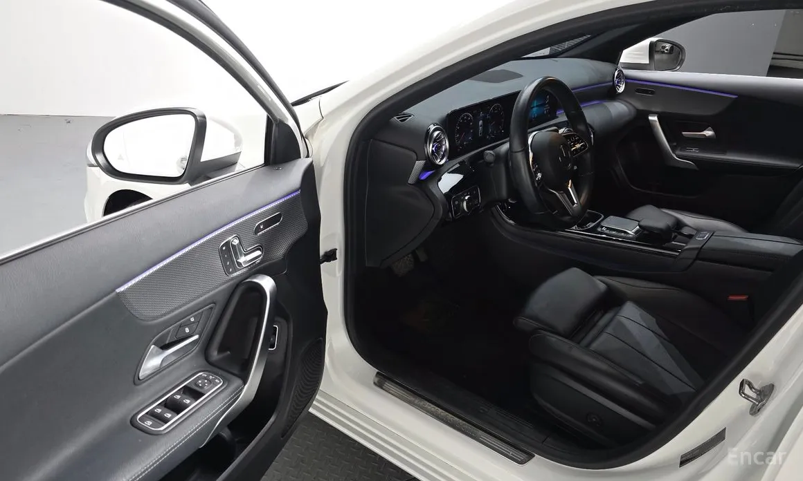 Mercedes-Benz A-Class 2019 A220 Sedan
