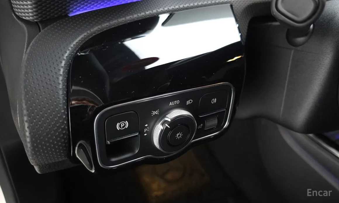 Mercedes-Benz A-Class 2019 A220 Sedan