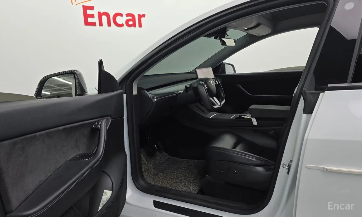 Tesla Model Y 2020 Standard Range