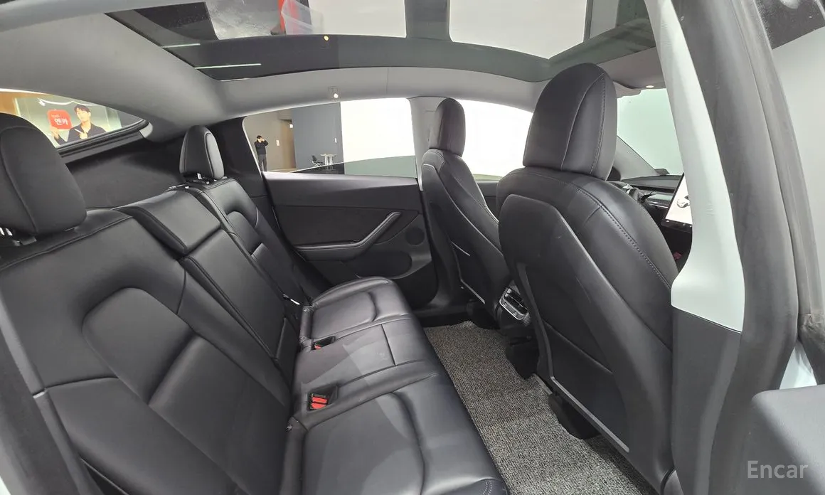 Tesla Model Y 2020 Standard Range