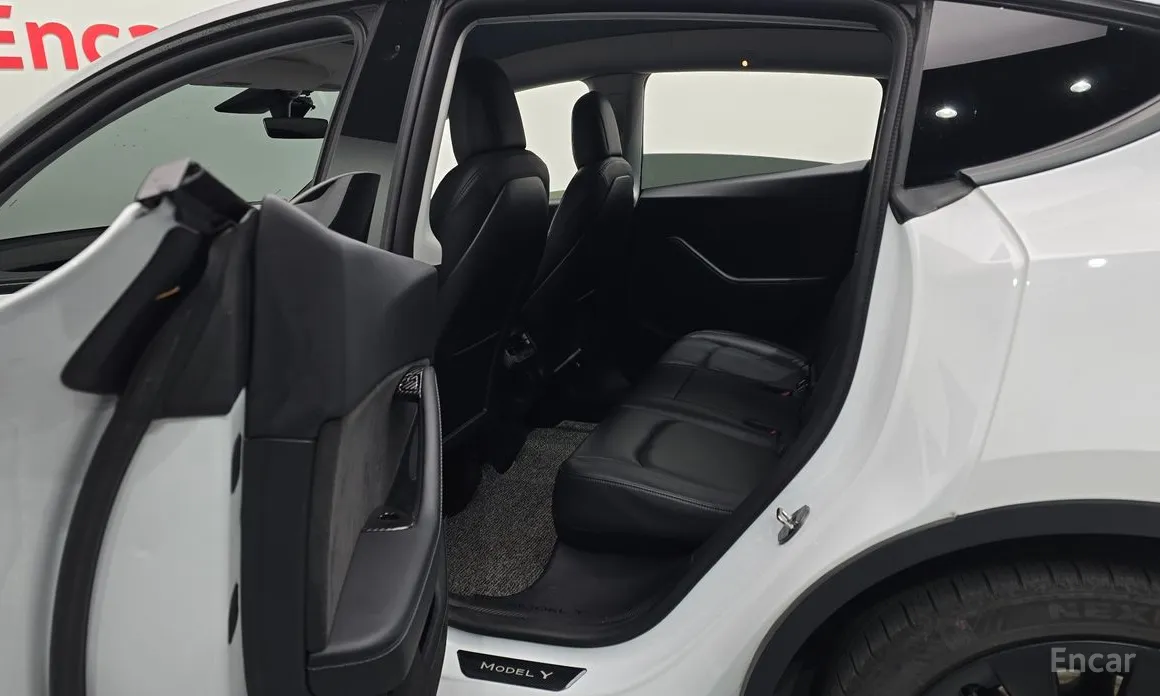 Tesla Model Y 2020 Standard Range