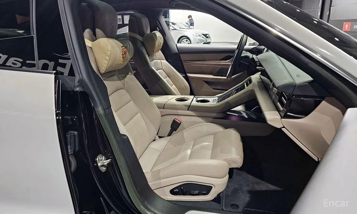 Porsche Taycan 2020 4S