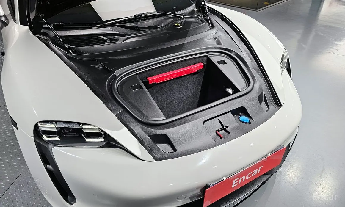 Porsche Taycan 2020 4S